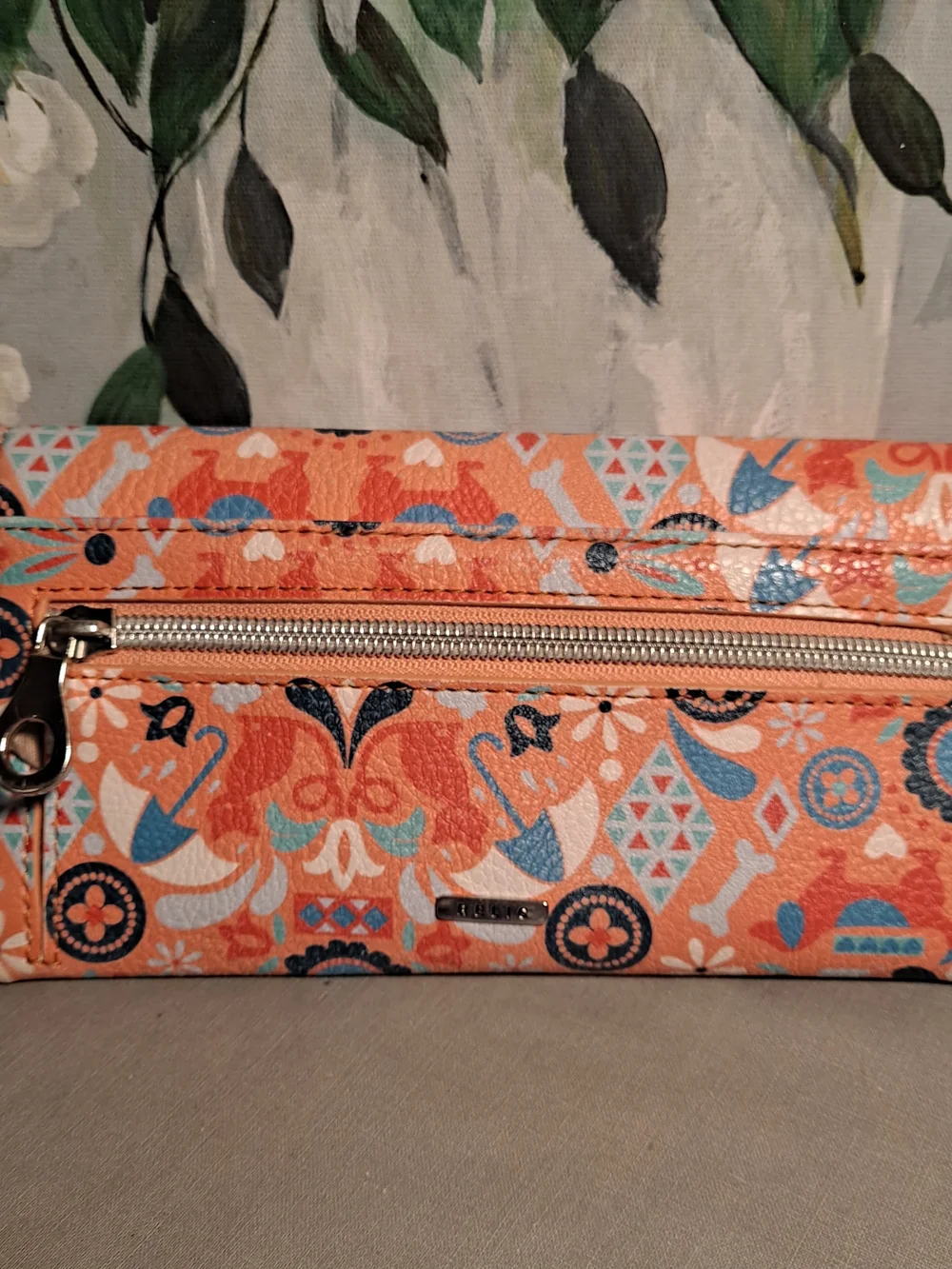 Relic Coral Blue Raining Cats & Dogs Floral Geometric TriFold Flap Wallet Retro